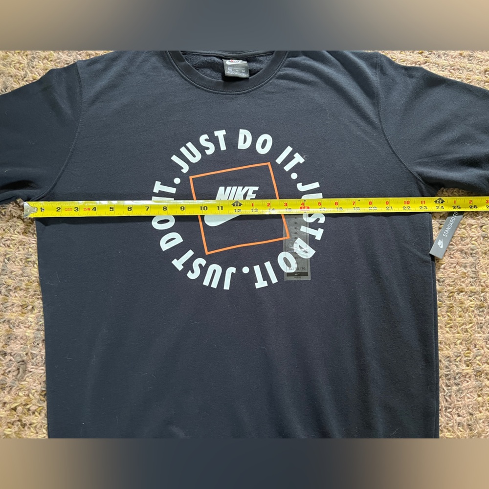 Nike Sportswear Just Do It Crew - NWT, Men’s XL, Black,White, Orange, Retro - Picture 8 of 10